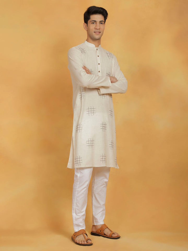 Sarvati Men's Cream And White Cotton Cool Kurta Pyjama Set