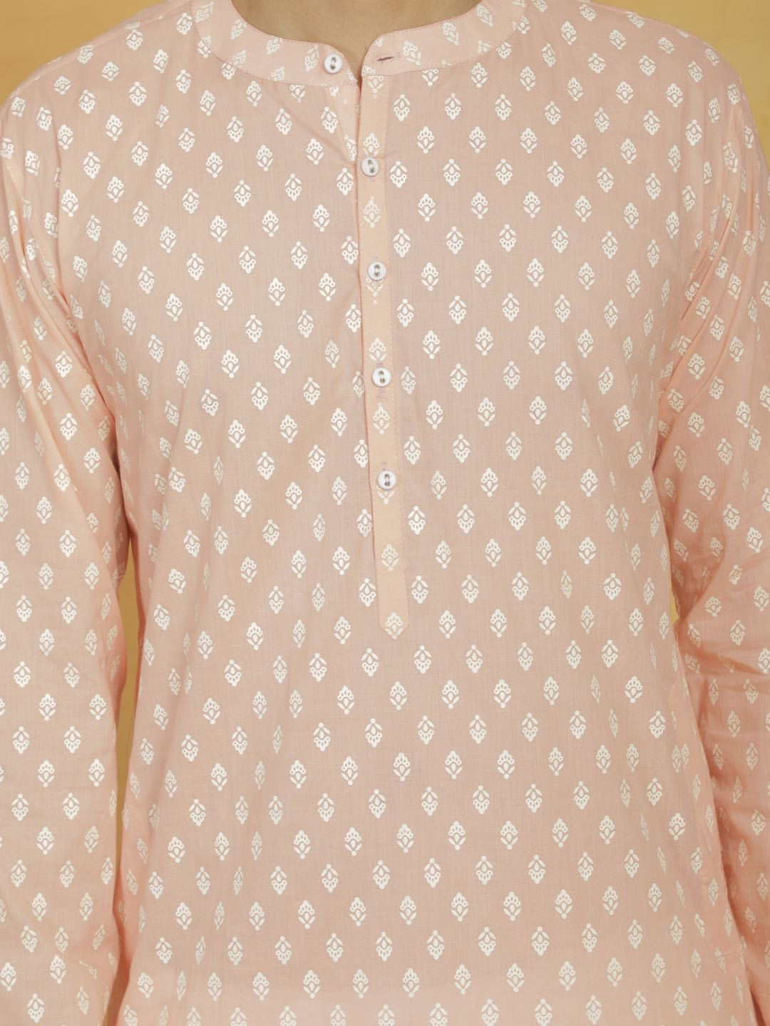 Sarvati Men's Peach And White Cotton Kurta and Pyjama Set