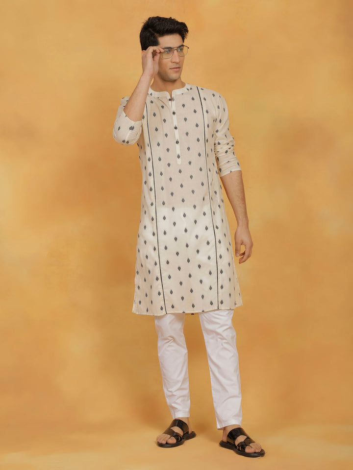 Sarvati Men's Cream And Whiite Cotton Kurta And Pyjama Set