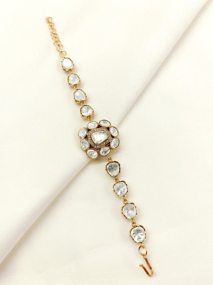 Aanandi White Kundan Bracelet - House of Sarvati LLC