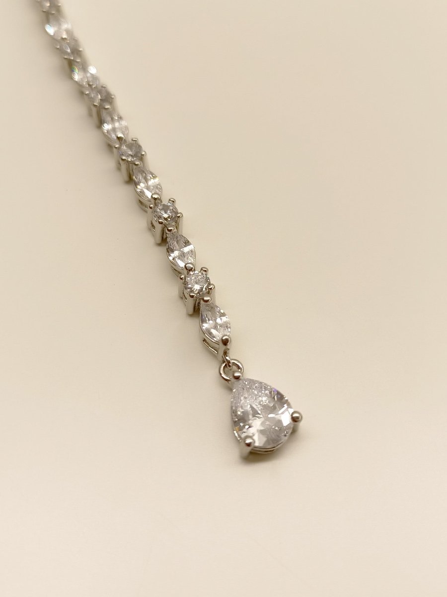 Abhilasha White American Diamond Maangtikka - House of Sarvati LLC