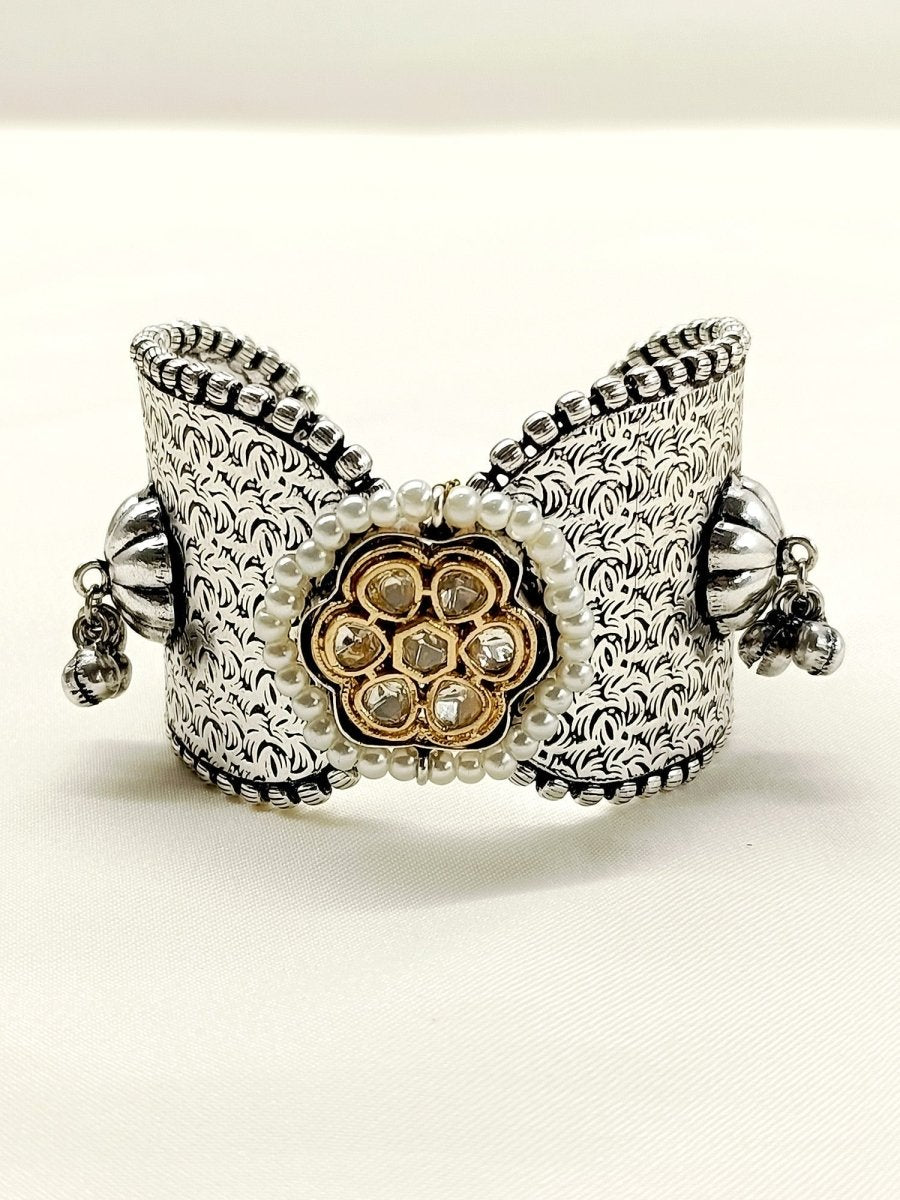 Adelaide White Oxidized Bracelet - House of Sarvati LLC
