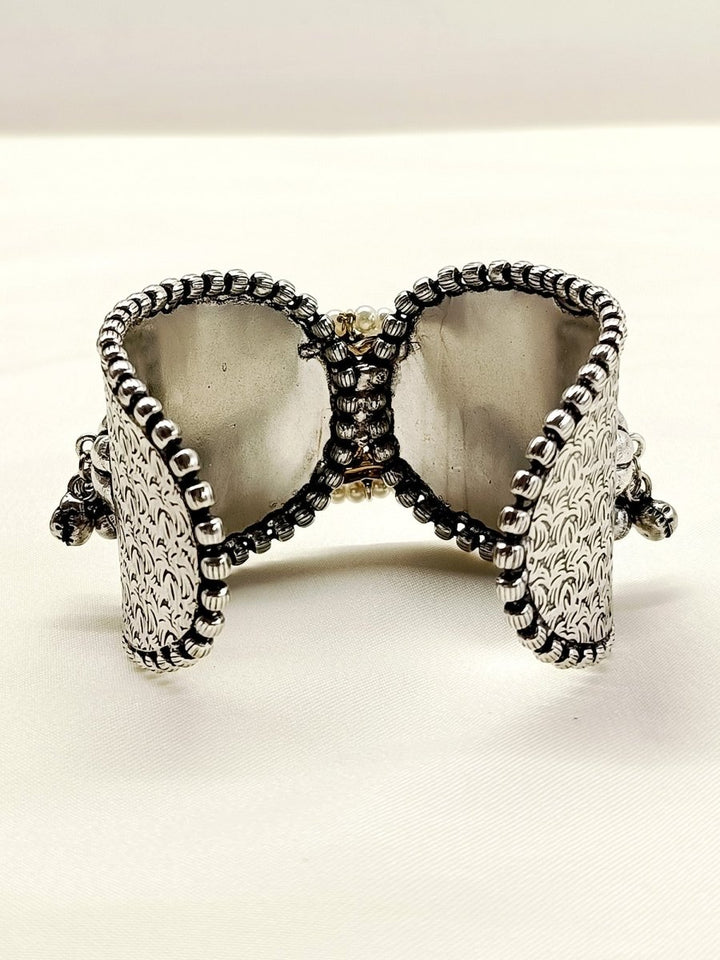 Adelaide White Oxidized Bracelet - House of Sarvati LLC