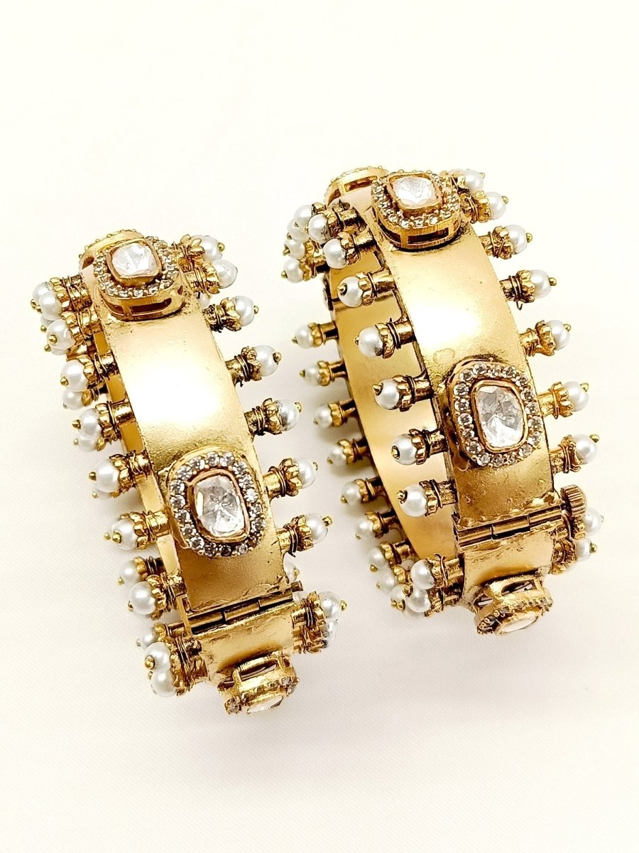 Akahi Kundan Bangle Set Of 2 - House of Sarvati LLC