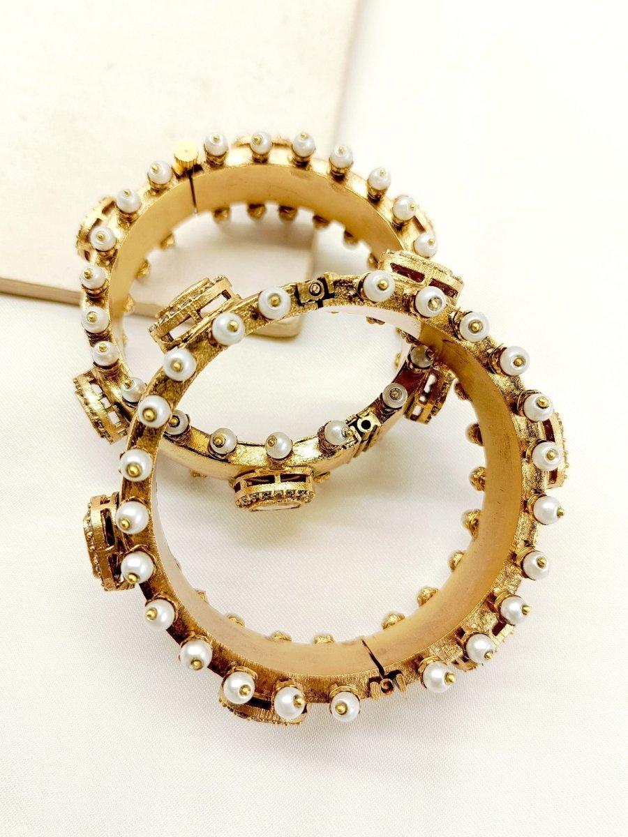 Akahi Kundan Bangle Set Of 2 - House of Sarvati LLC