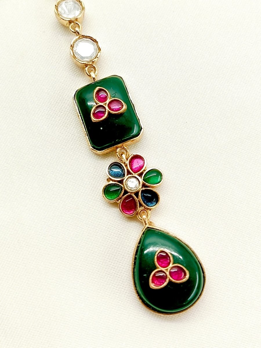 Akuti Green Kundan Maangteeka - House of Sarvati LLC
