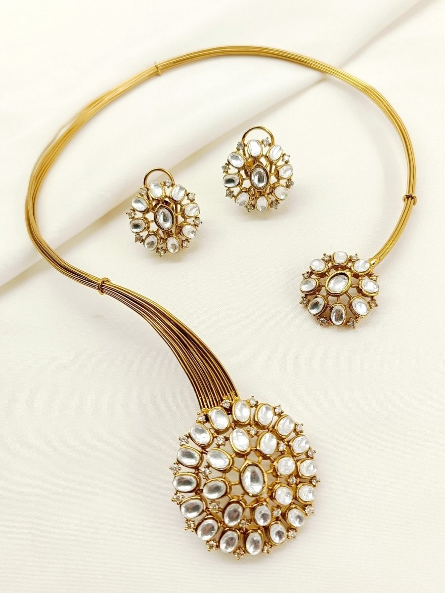 Alvina Kundan Combo Set In White - House of Sarvati LLC