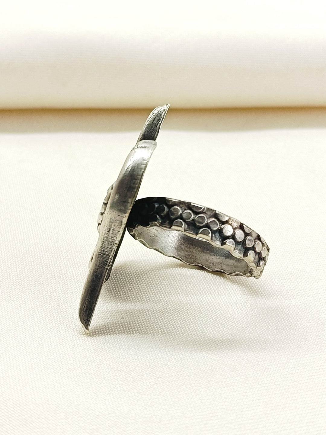 Gunjal Plain Oxidized Finger Ring