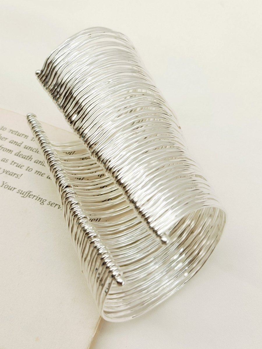 Clementine Silver Western Handcuff - House of Sarvati LLC
