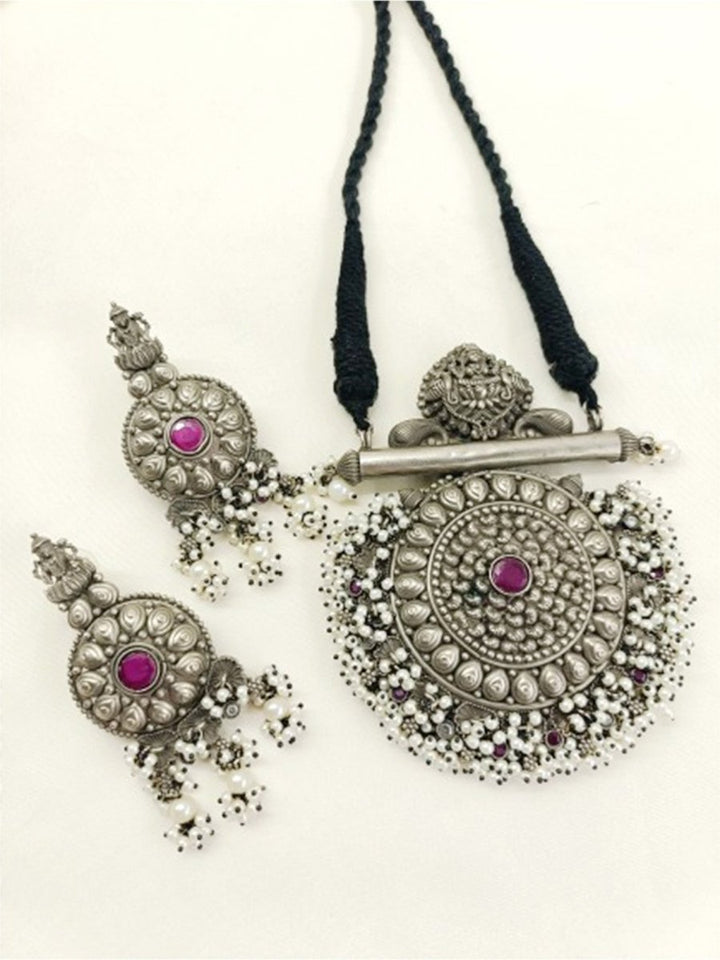 Devanuti Ruby Oxidized Necklace Set - House of Sarvati LLC