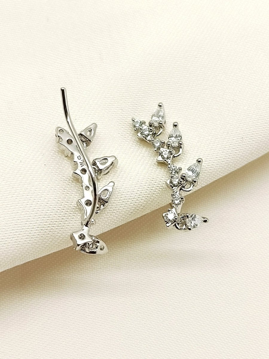 Divisha White American Diamond Earcuff - House of Sarvati LLC