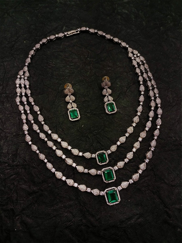 Eliza Three Layered Emerald Necklace Set - House of Sarvati LLC