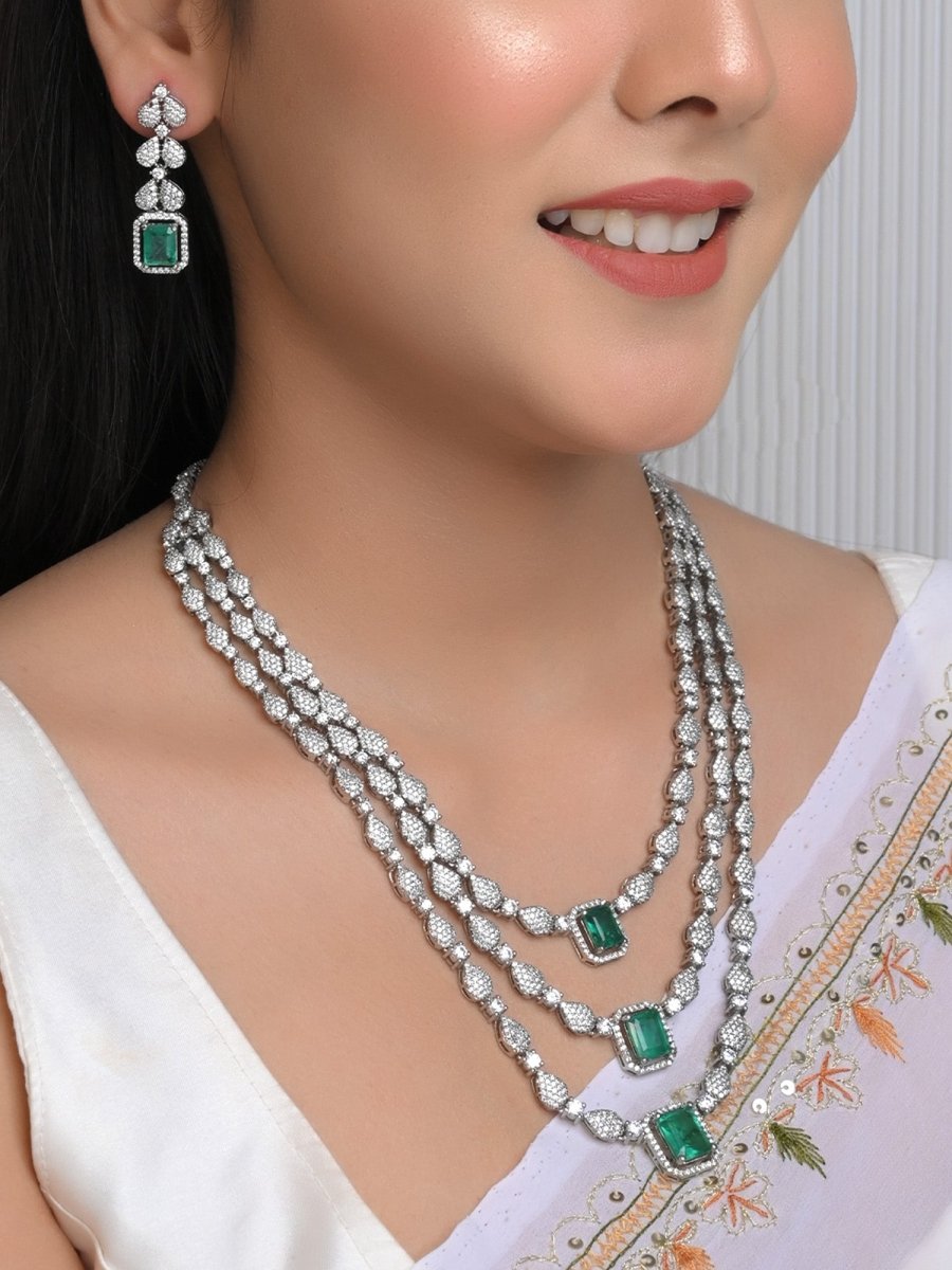 Eliza Three Layered Emerald Necklace Set - House of Sarvati LLC
