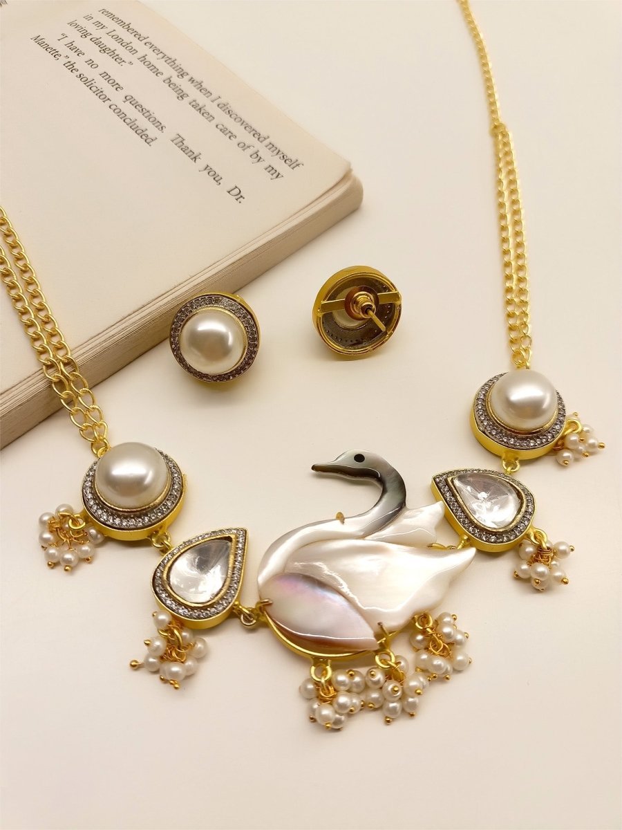 Elizabeth White Duck Boutique Choker Set - House of Sarvati LLC