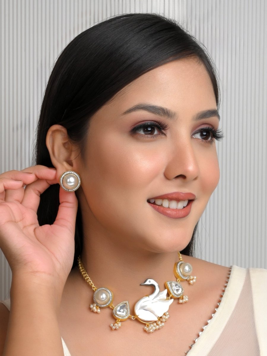 Elizabeth White Duck Boutique Choker Set - House of Sarvati LLC