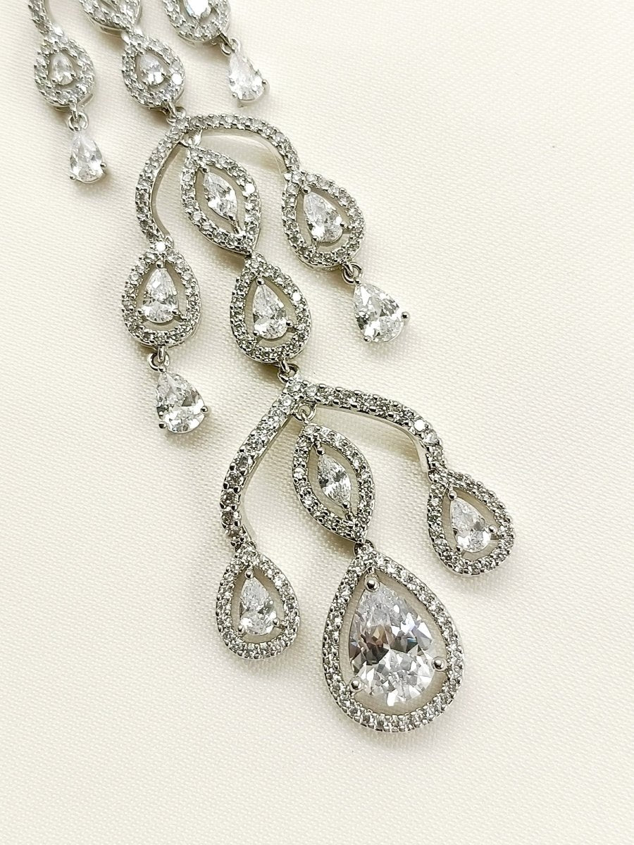 Enakshi White American Diamond Teeka - House of Sarvati LLC