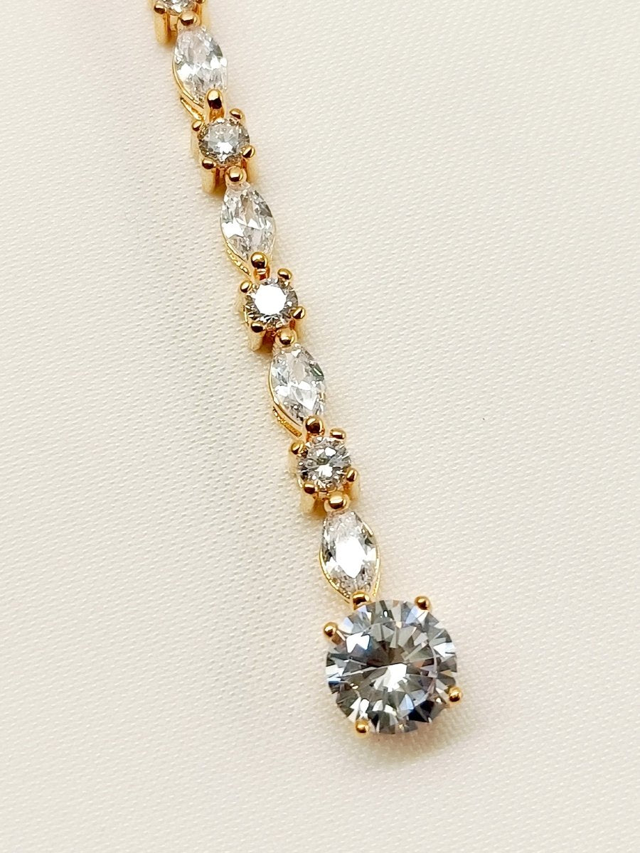 Eta White American Diamond Maangtikka - House of Sarvati LLC