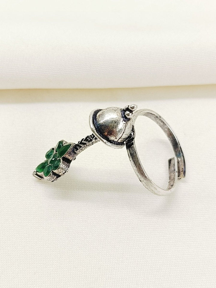 Ethana Green Oxidized Finger Ring - House of Sarvati LLC