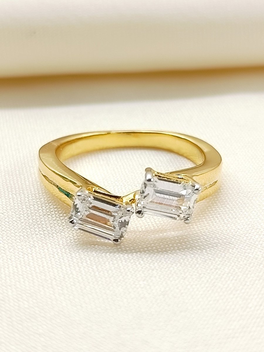 Forum 92.5 Silver Swarovski Stone Finger Ring - House of Sarvati LLC