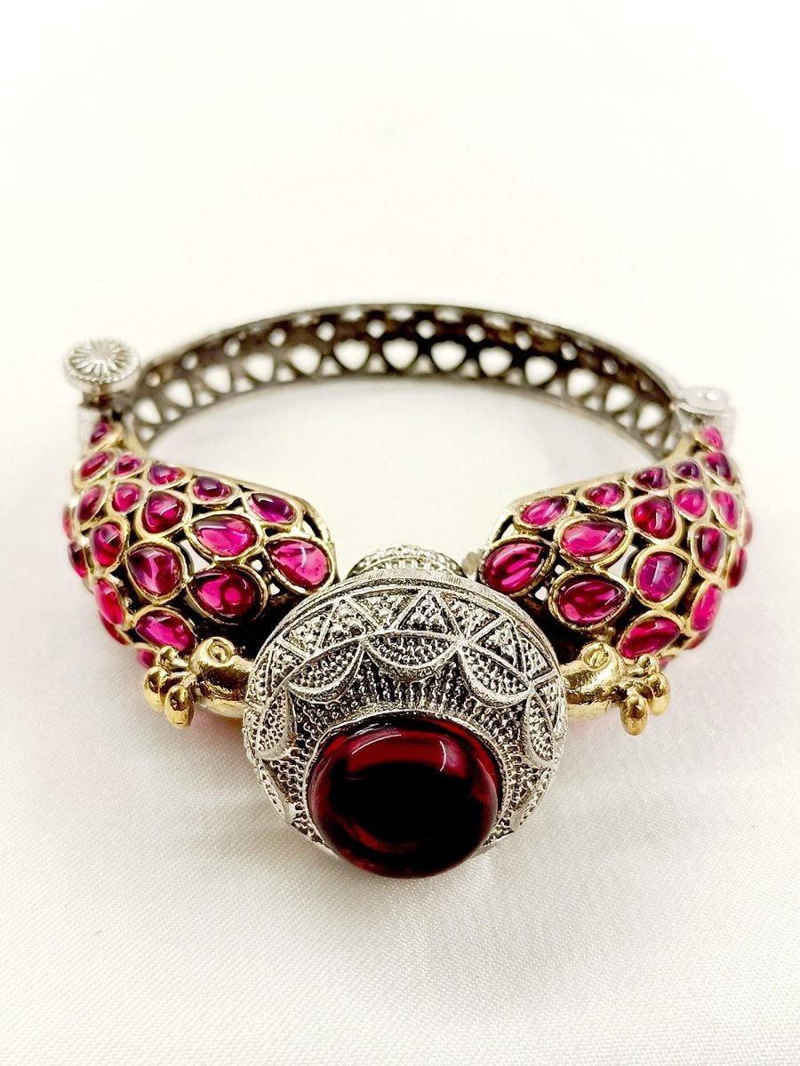 Ganishkha Majenta Peacock Oxidized Bracelet - House of Sarvati LLC