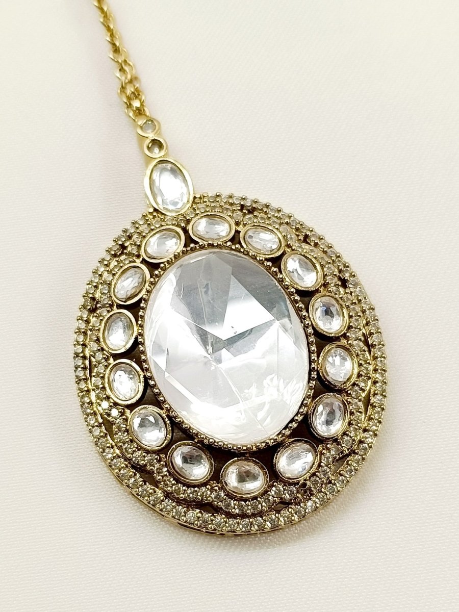 Gerbera White Victorian Teeka - House of Sarvati LLC