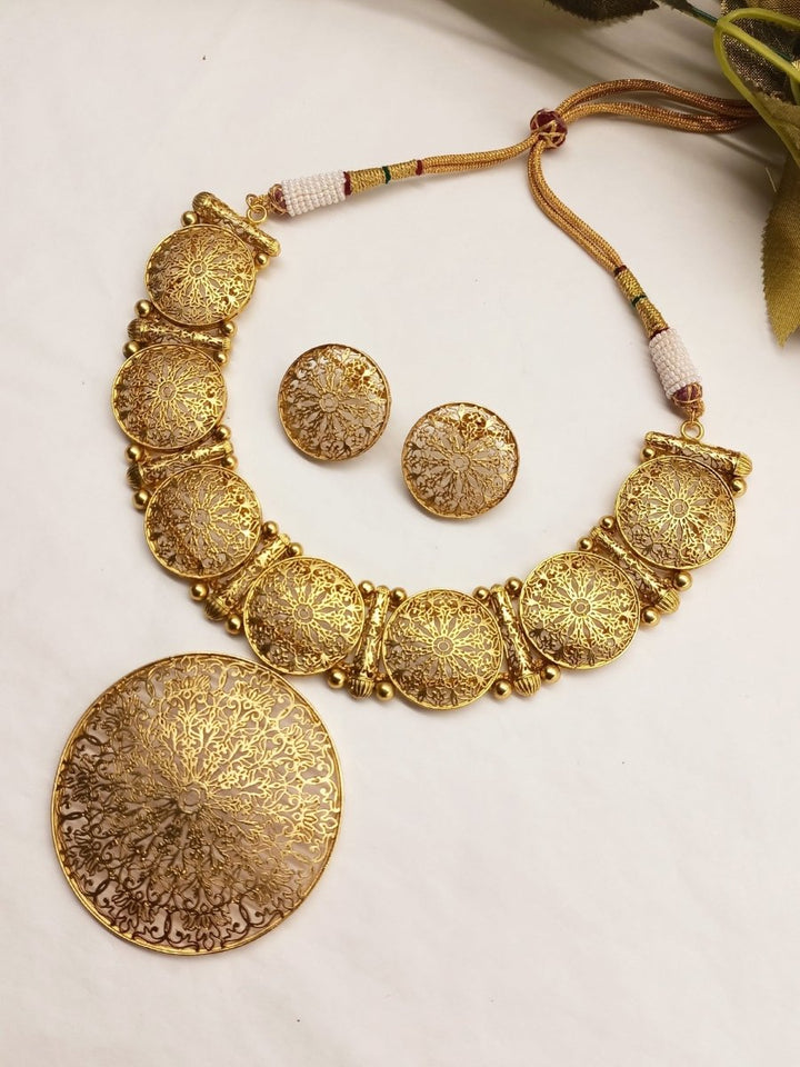 Gourika Filigree Antique Gold Set - House of Sarvati LLC