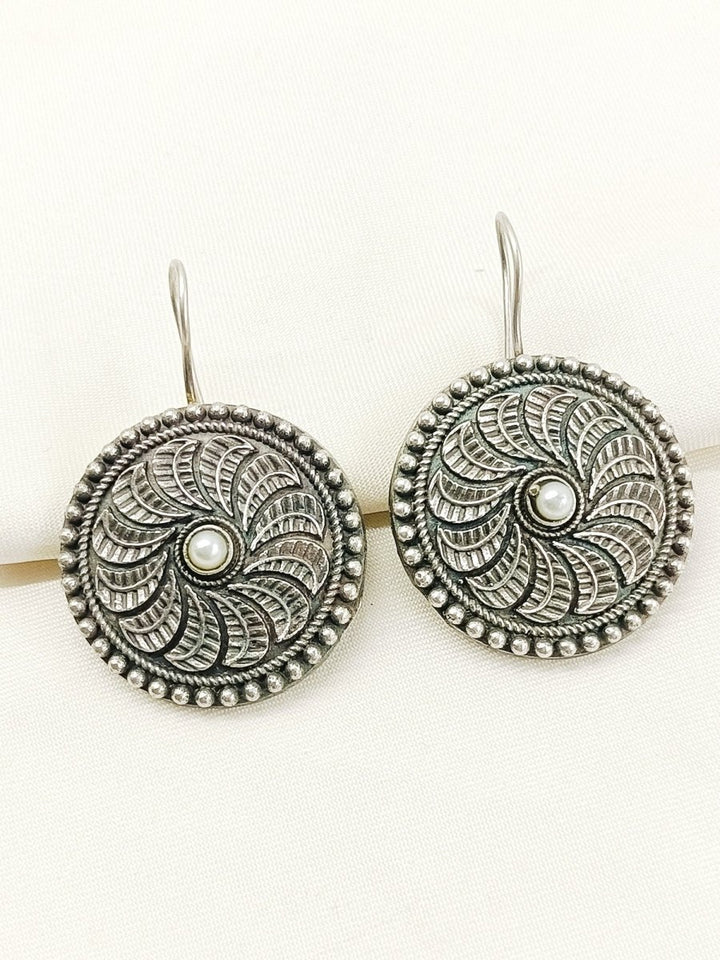 Hamsini Plain Oxidized Earcuff - House of Sarvati LLC