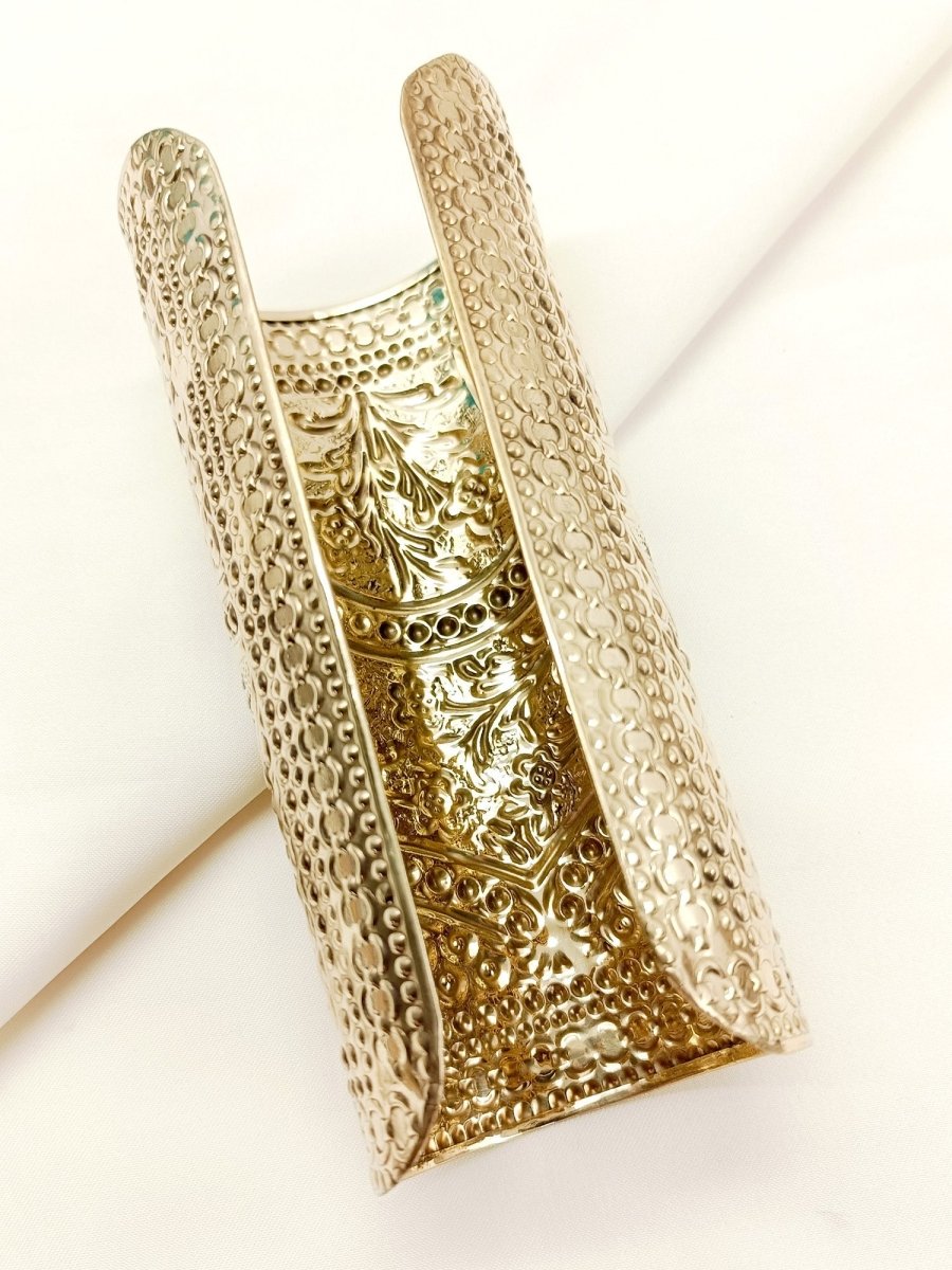 Helicoid Plain Oxidized Bracelet - House of Sarvati LLC