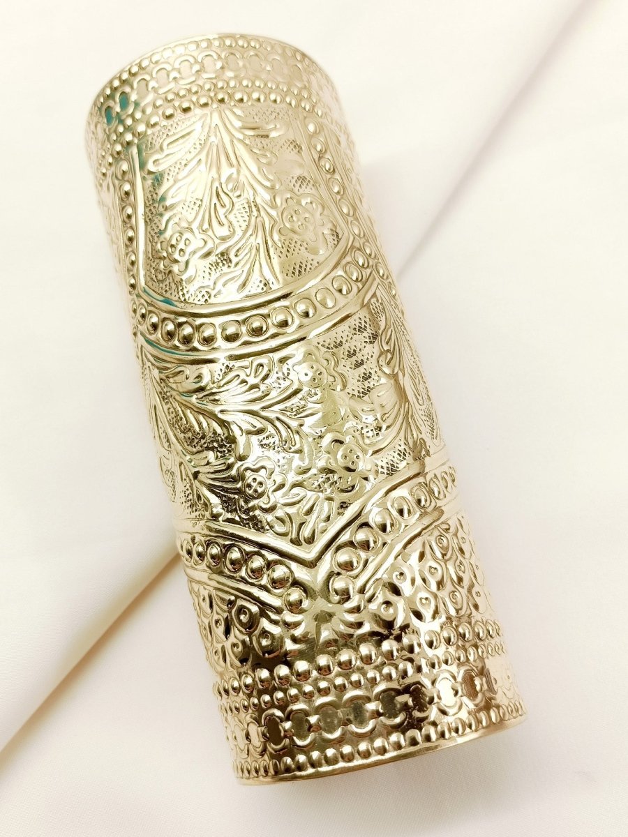 Helicoid Plain Oxidized Bracelet - House of Sarvati LLC