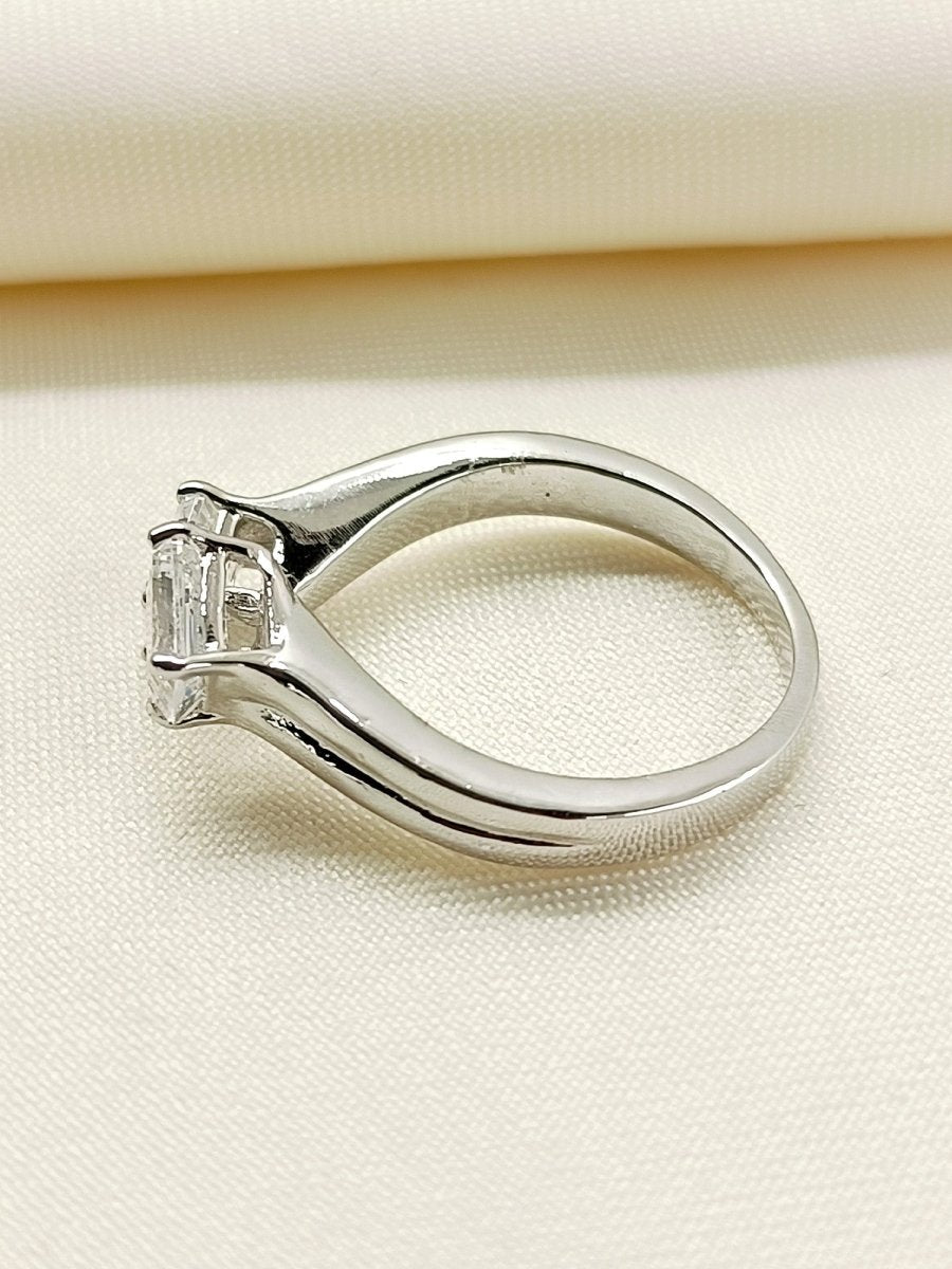 Indira 92.5 Silver Swarovski Stone Finger Ring - House of Sarvati LLC