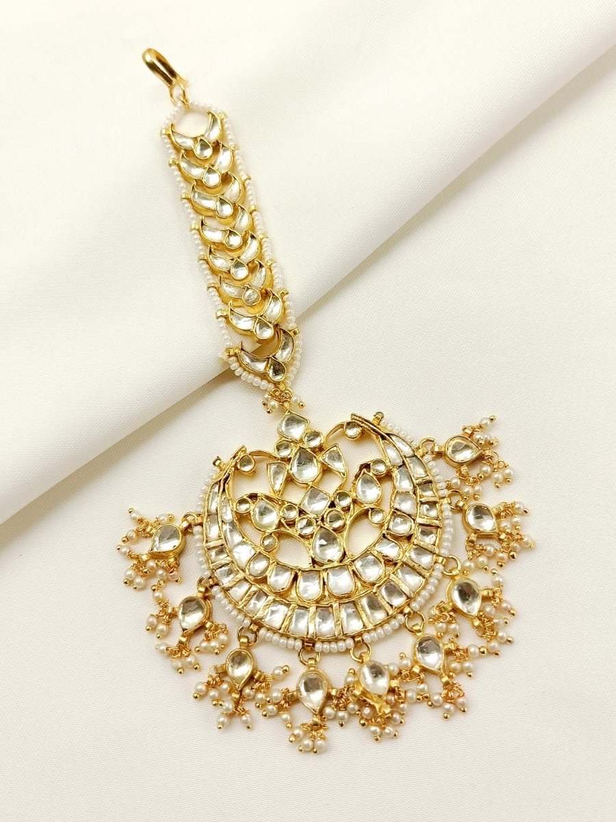 Izra White Kundan teeka - House of Sarvati LLC