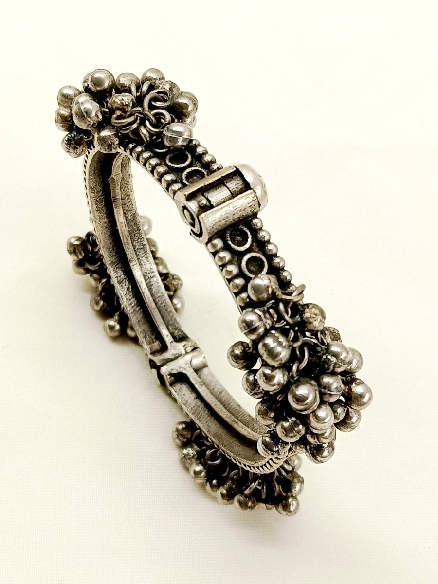 Kunj Oxidized Bangle - House of Sarvati LLC