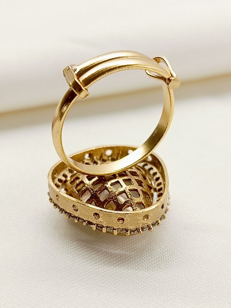 Lekhika White Kundan Finger Ring - House of Sarvati LLC
