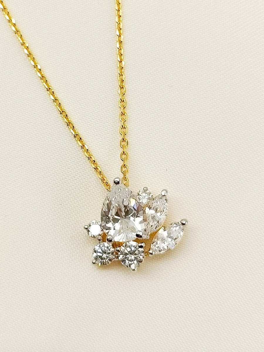 Meet 92.5 Silver Swarovski Stone Pendal - House of Sarvati LLC