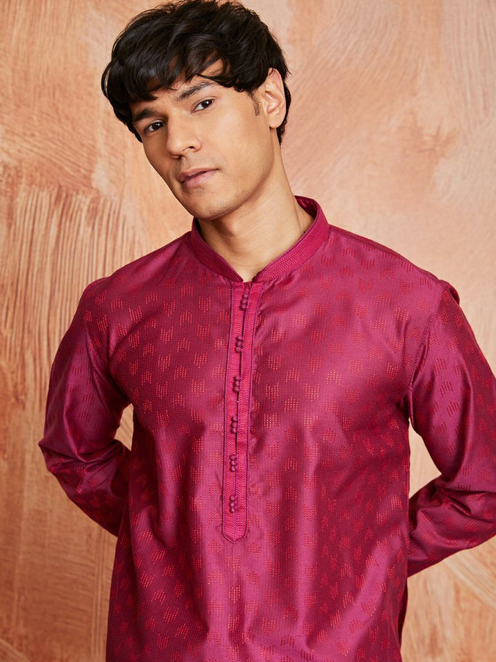 Men's Falsa Silk Blend Jacquard Kurta with Embroidered Collar - House of Sarvati LLC