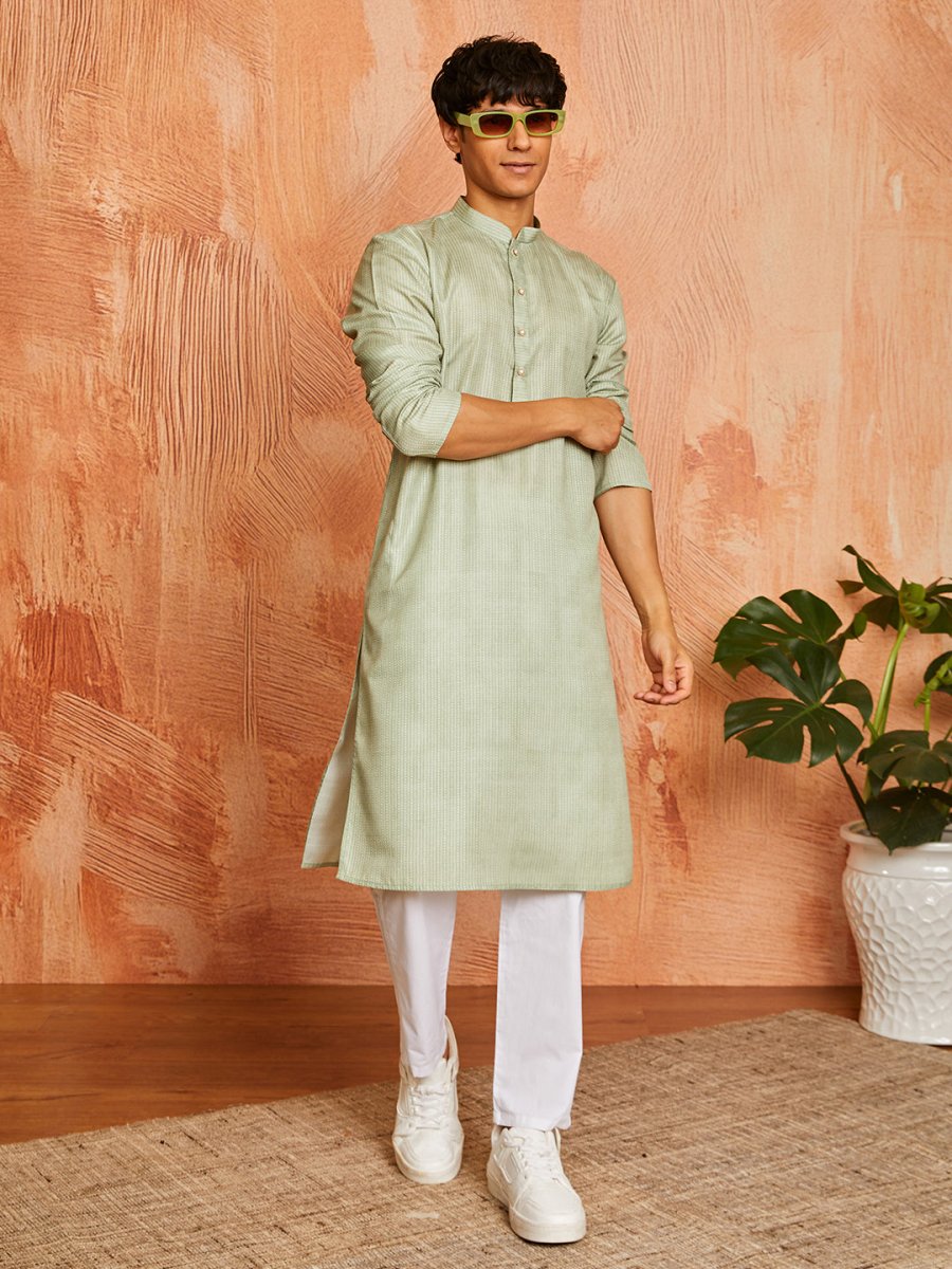 Men's Green Cotton Blend Kurta and Pyjama Set with Kantha Work Embroidery - House of Sarvati LLC