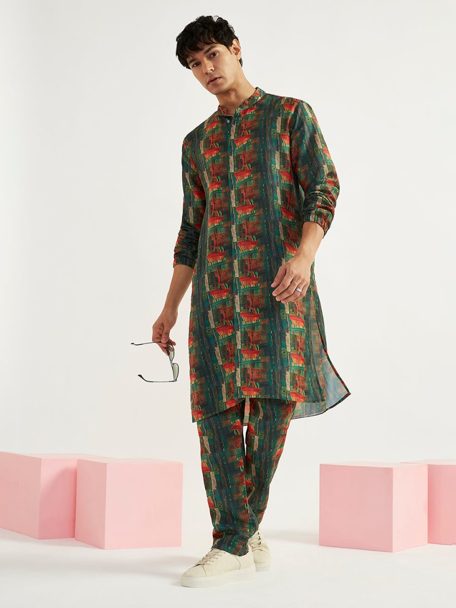 Men's Green Crepe Kurta and Pyjama Set - House of Sarvati LLC