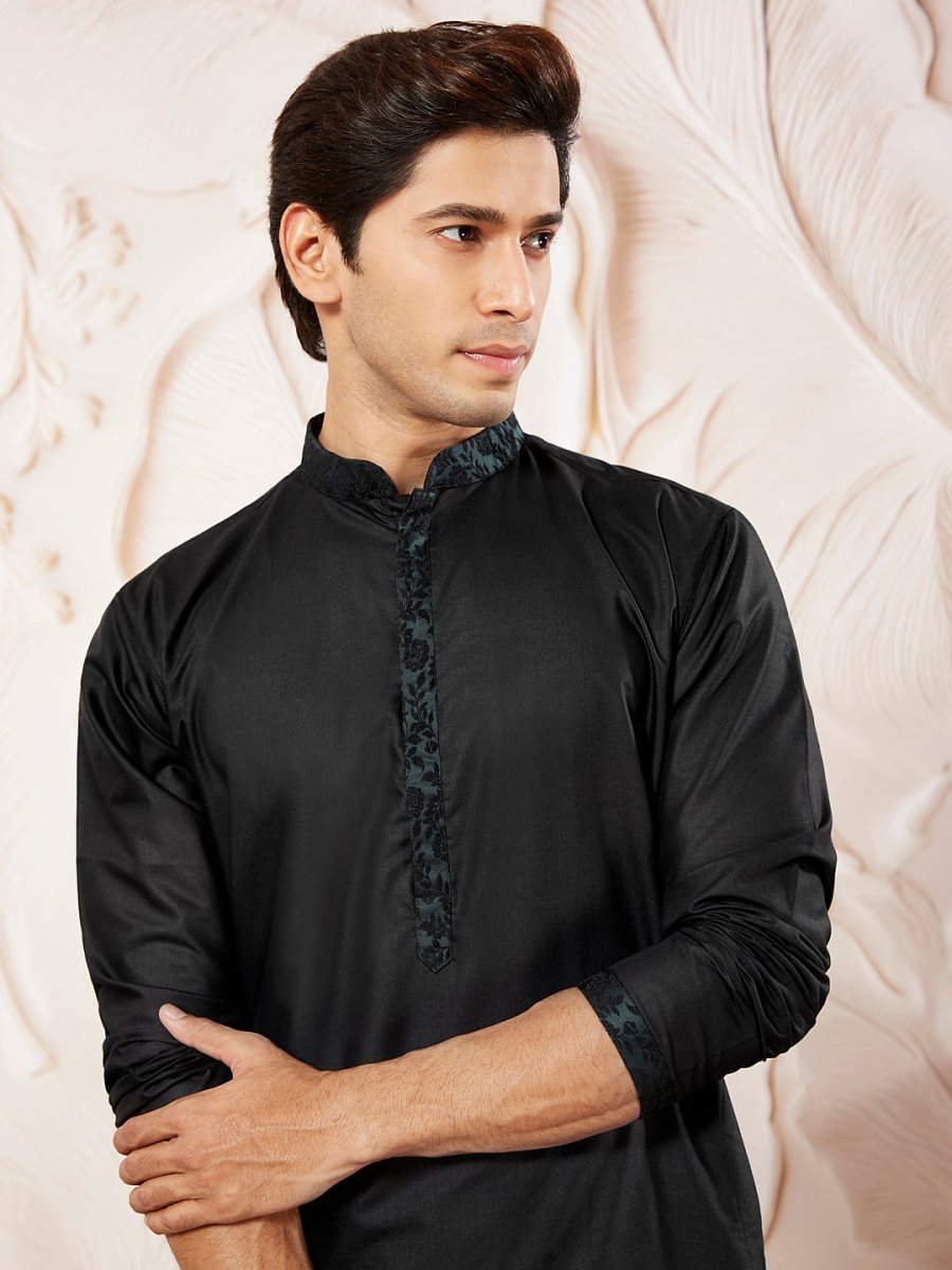 Men's Green Silk Blend Kurta Pyjama Set – Elegant Attire - House of Sarvati LLC
