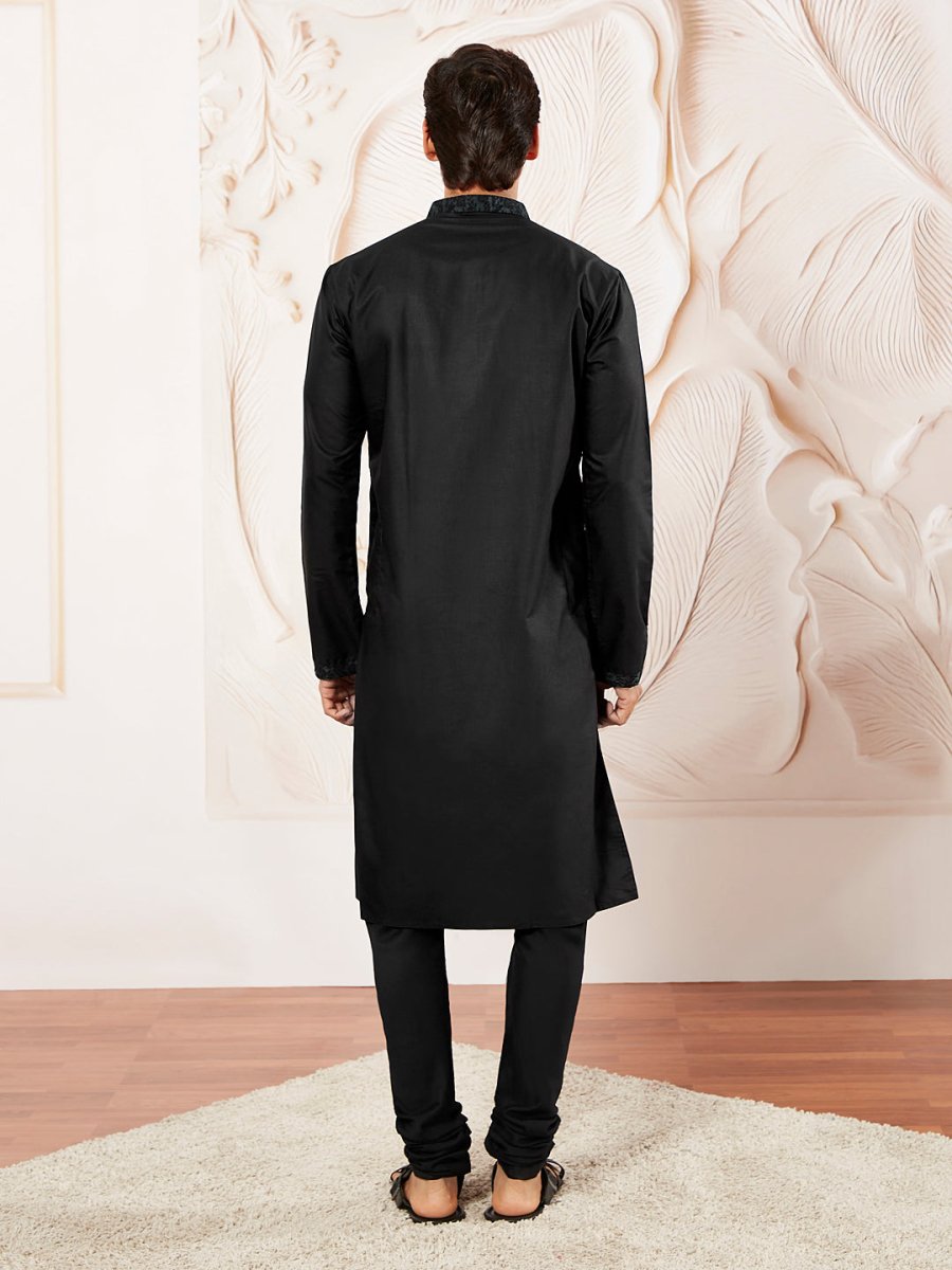 Men's Green Silk Blend Kurta Pyjama Set – Elegant Attire - House of Sarvati LLC