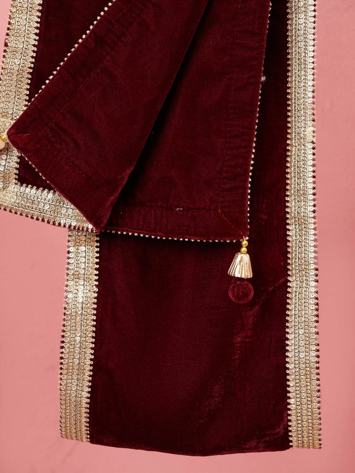 Men's Maroon Solid Velvet Kurta with Tassel Dupatta - view 3