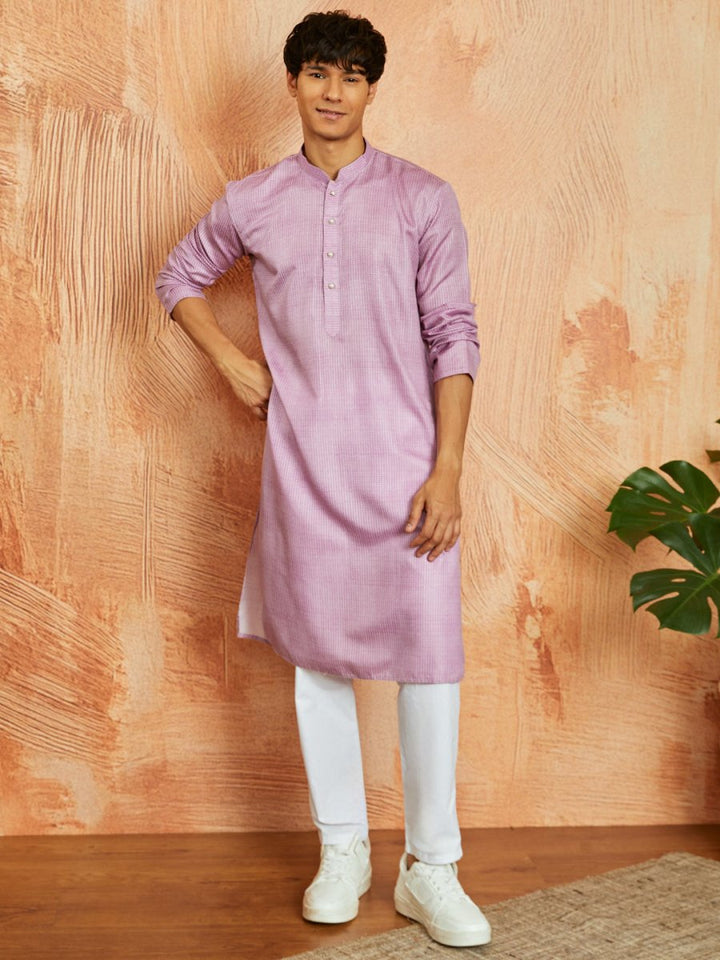 Men's Onion Pink Cotton Blend Kurta with Kantha Work Embroidery - House of Sarvati LLC