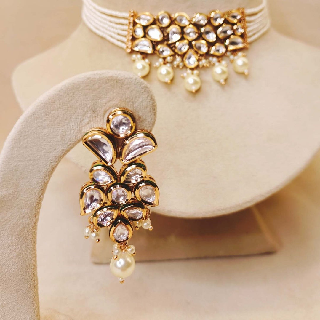 Mishkaad Kundan Choker With White Pearls - House of Sarvati LLC