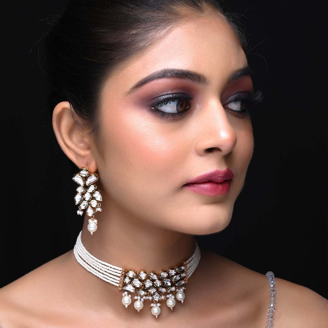 Mishkaad Kundan Choker With White Pearls - House of Sarvati LLC