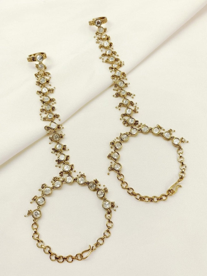 Mushtad White Kundan Hathphool Set Of 2 - House of Sarvati LLC