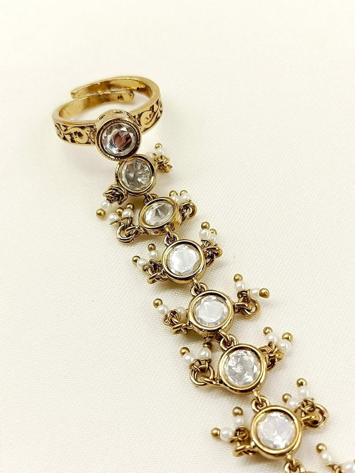 Mushtad White Kundan Hathphool Set Of 2 - House of Sarvati LLC