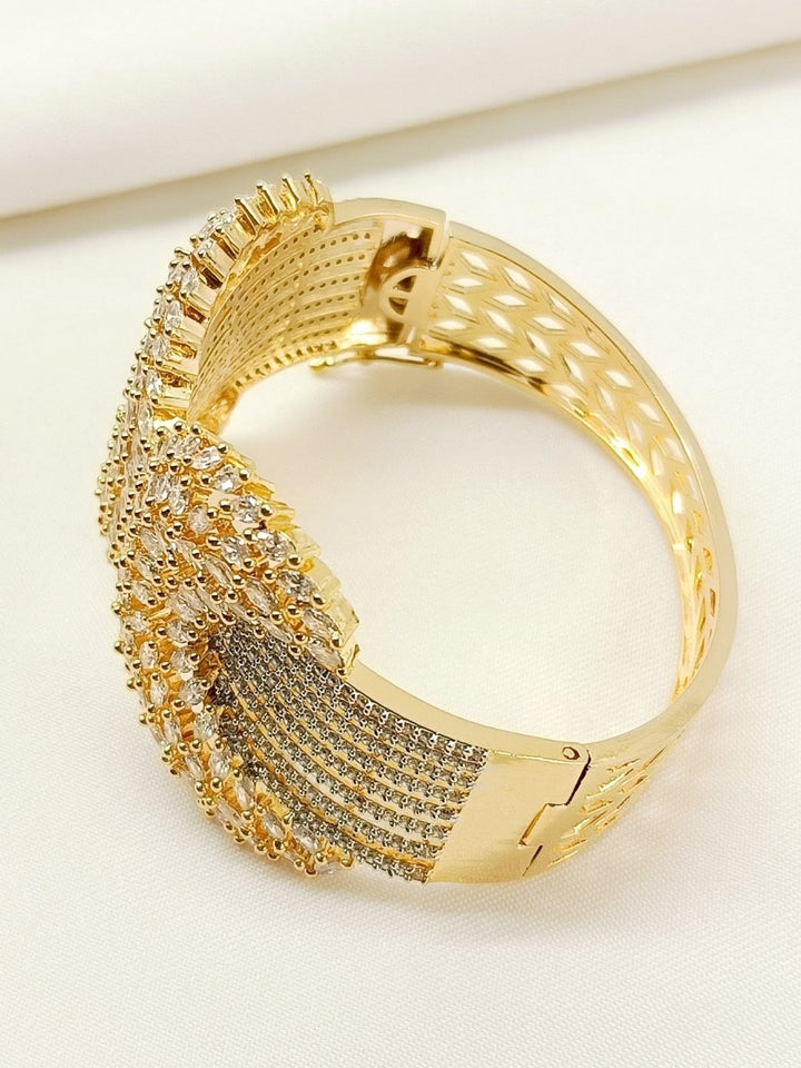 Namya White American Diamond Bracelet - House of Sarvati LLC