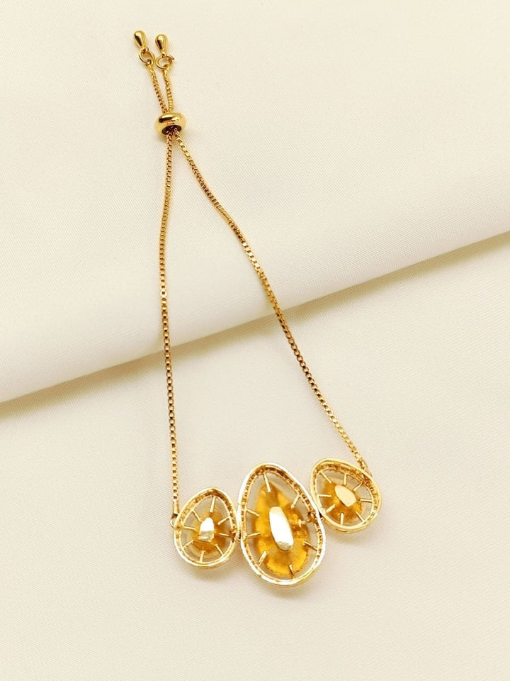 Pahal White Kundan Bracelet - House of Sarvati LLC