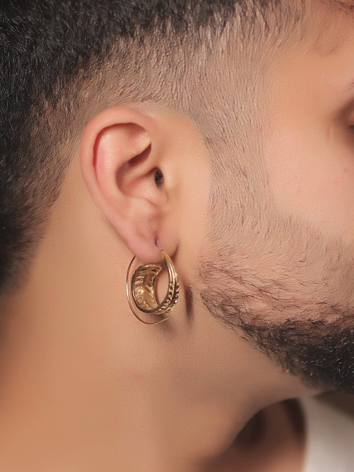 https://cdn.shopify.com/s/files/1/0607/4479/4285/files/poonam1_20ca4cba-18bc-49b9-b5a6-6a36eebc05cb.jpg?v=1772192580