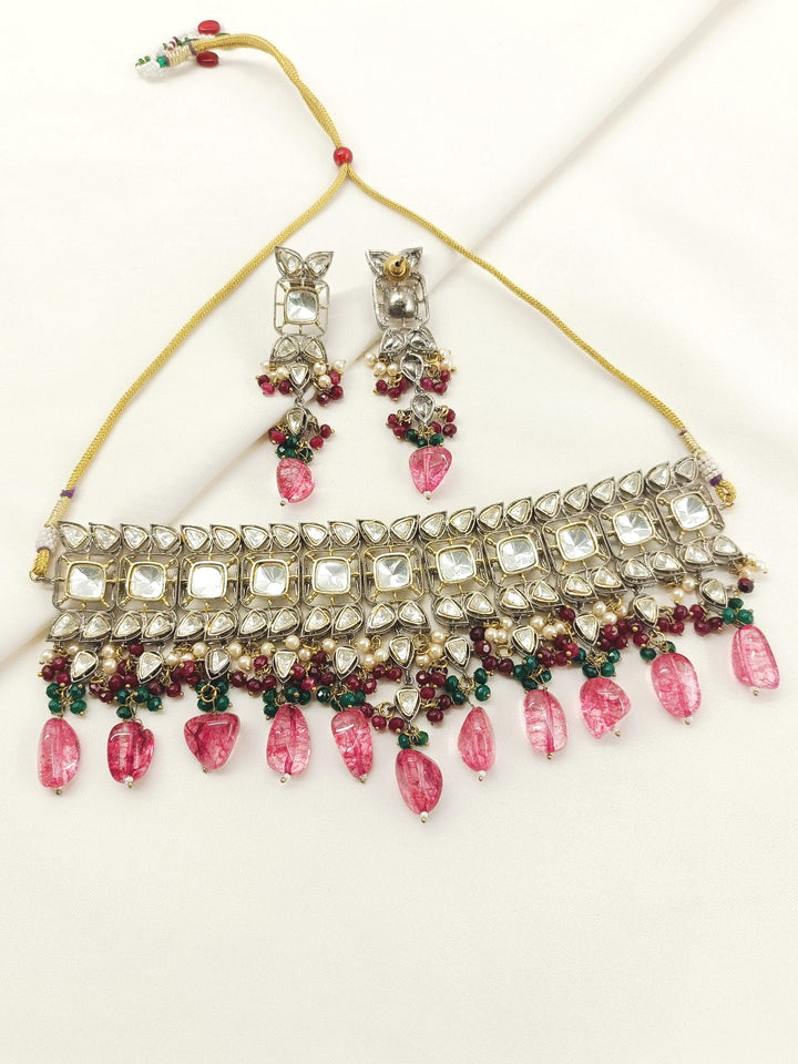 Daniya Rose Gold And Green Rhodium Plated Victorian Necklace Set