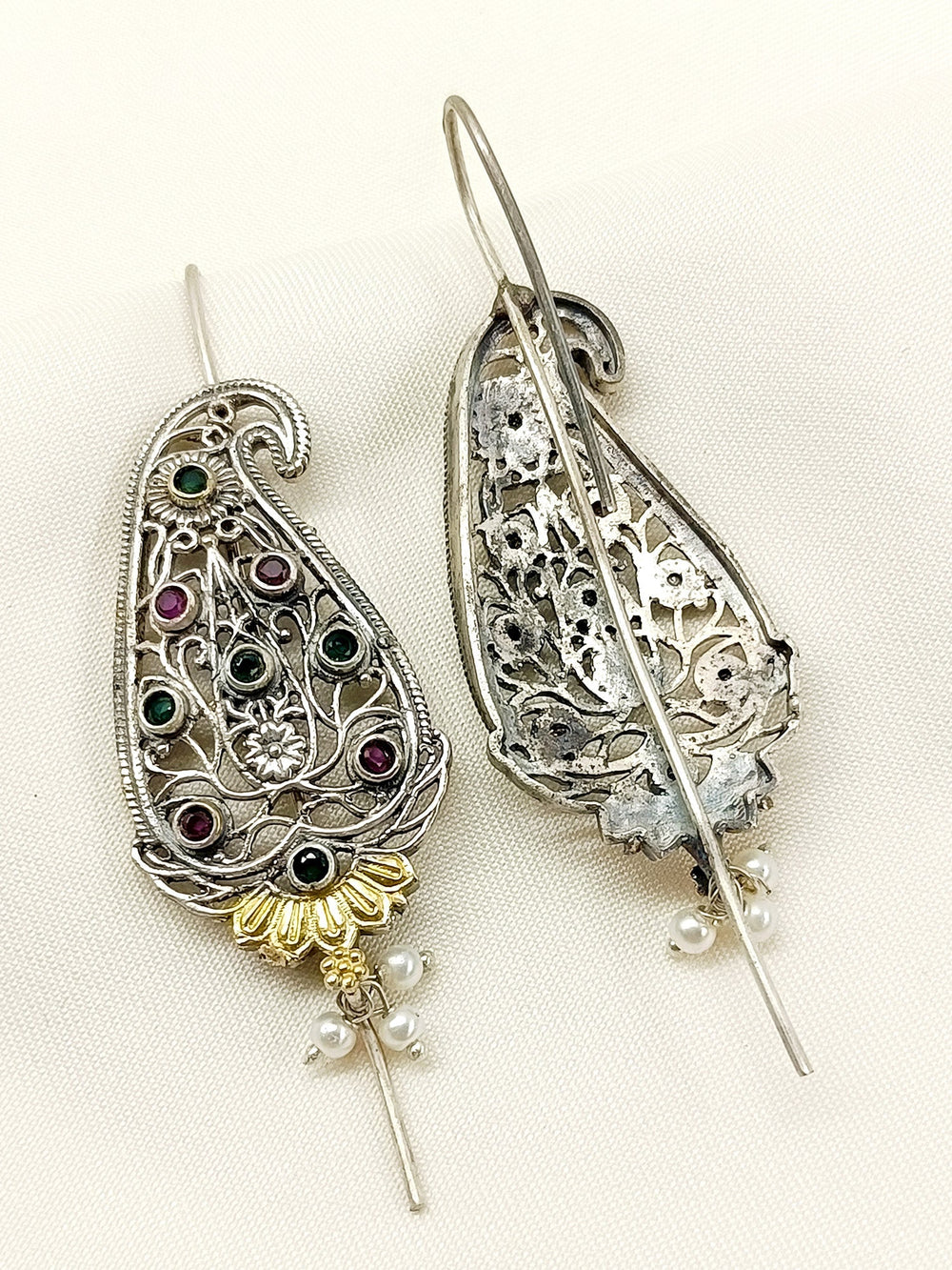 Aarzu R&G Oxidized Earcuff